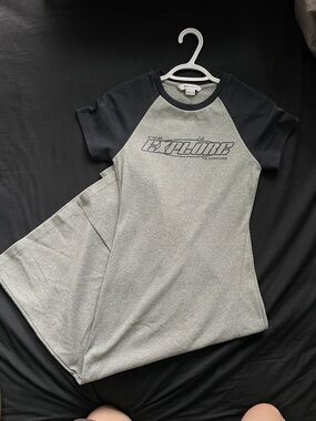 Explore Graphic Raglan Bodycon Dress in Heather Gray and Black